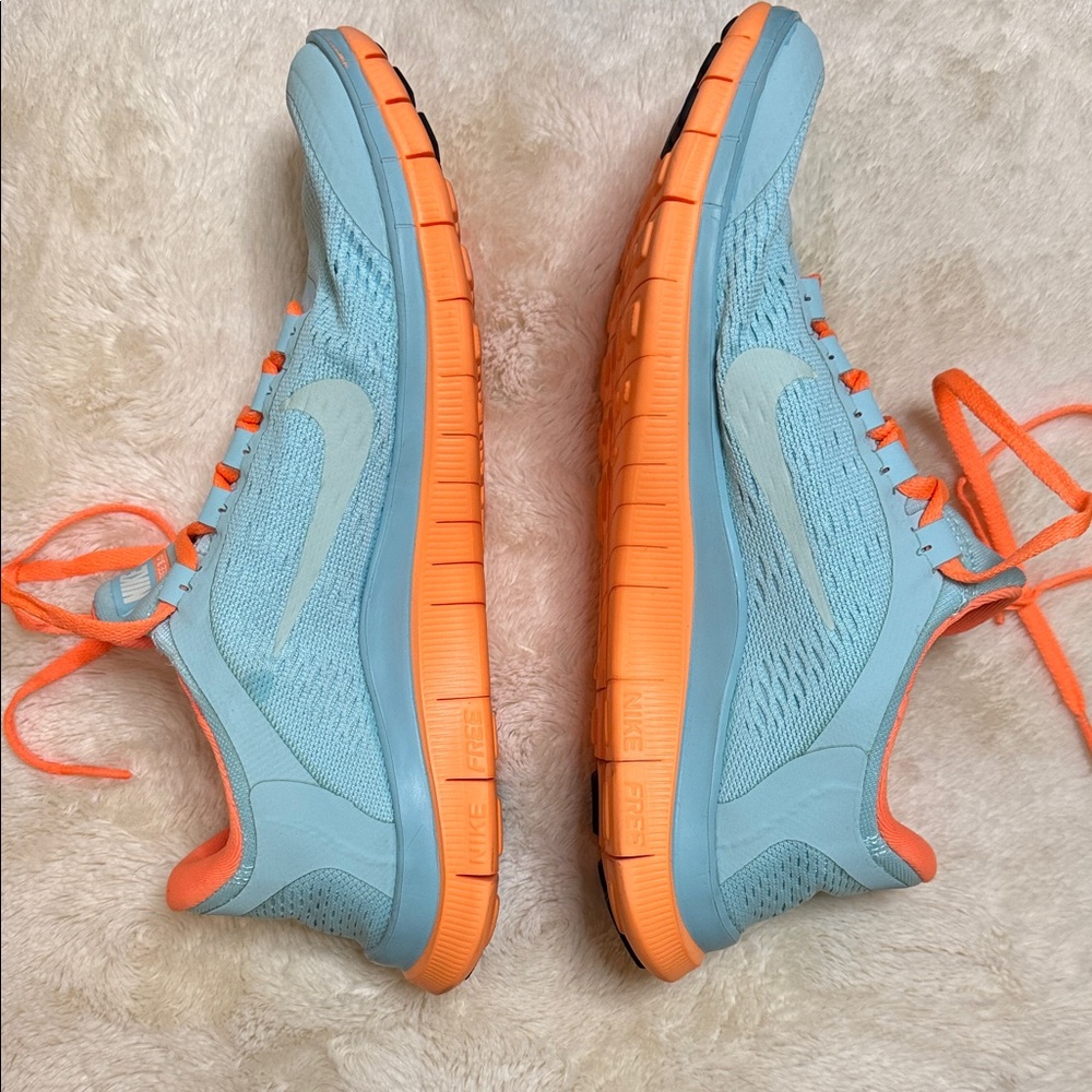 Nike Free 3.0✨ Womens light blue knit and orange tennis shoes. Sz 7✨ - Picture 3 of 7